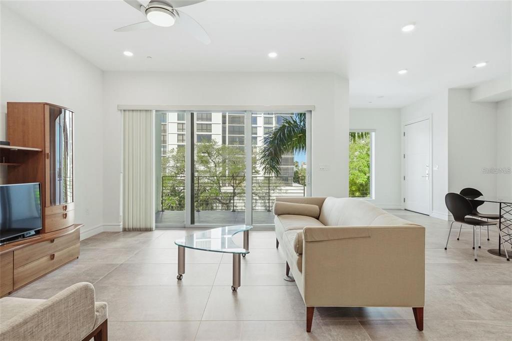 711 S PALM AVENUE UNIT 302, SARASOTA, FL — photo 5 of 30