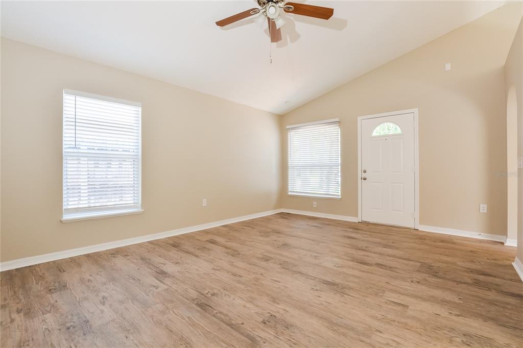 362 PLACID LAKE DRIVE, SANFORD, FL — photo 2 of 15