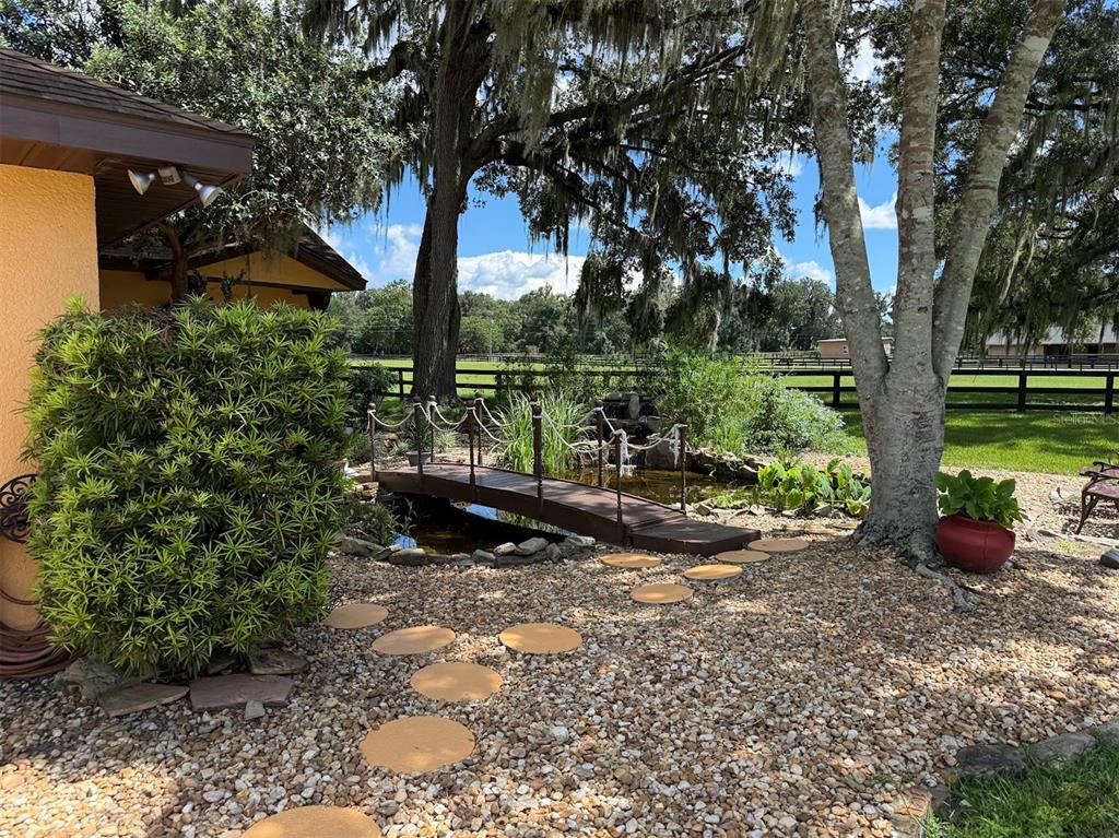 8550 NW 136TH AVENUE ROAD, OCALA, FL — photo 5 of 30