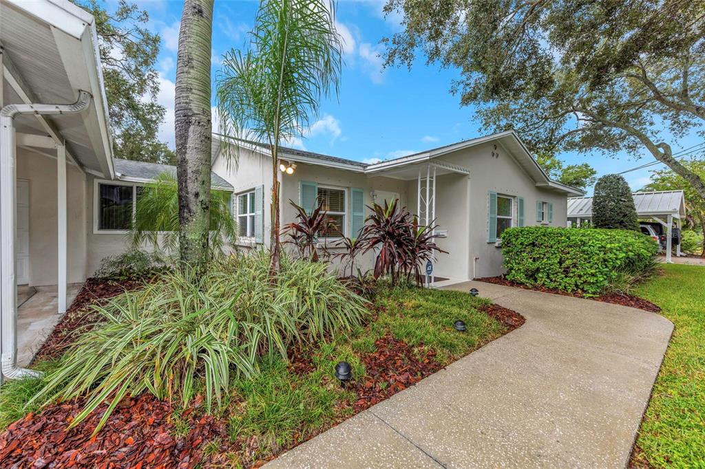 4204 W PALMIRA AVENUE, TAMPA, FL — photo 4 of 30