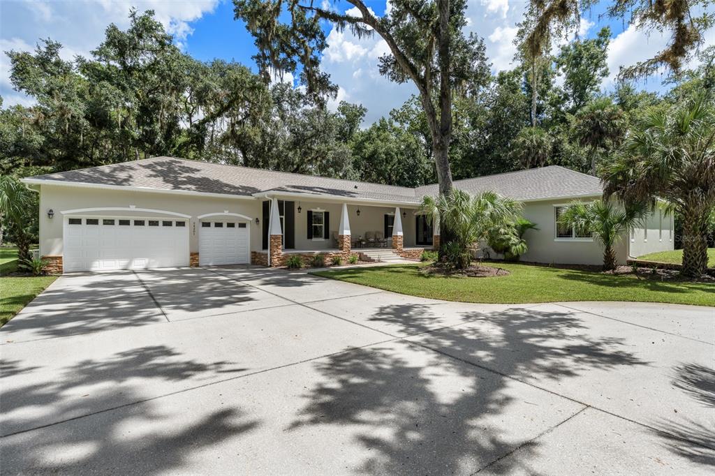 24201 OAKS BOULEVARD, LAND O LAKES, FL — photo 5 of 30