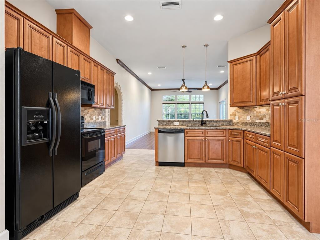 11774 NW 60TH DRIVE, ALACHUA, FL — photo 2 of 16