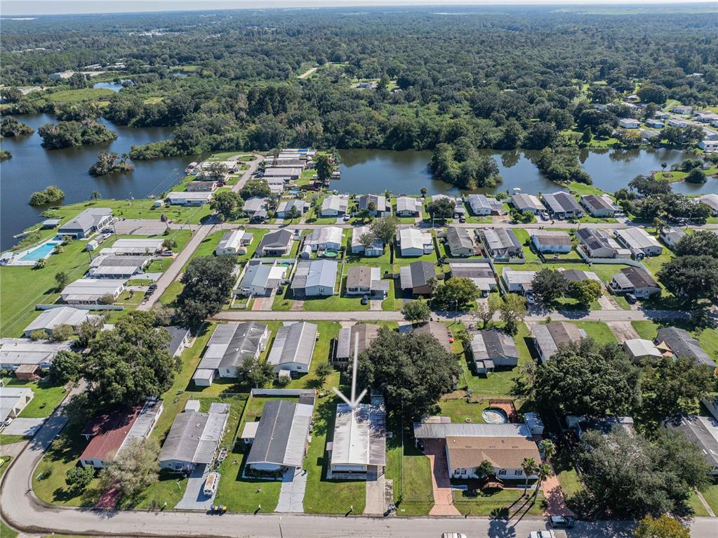 432 LAZY LAKE DRIVE W, LAKELAND, FL — photo 5 of 32