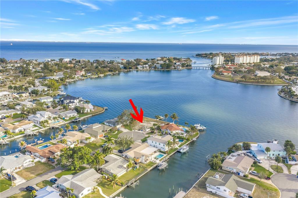 3901 14TH WAY NE, ST PETERSBURG, FL — photo 5 of 17