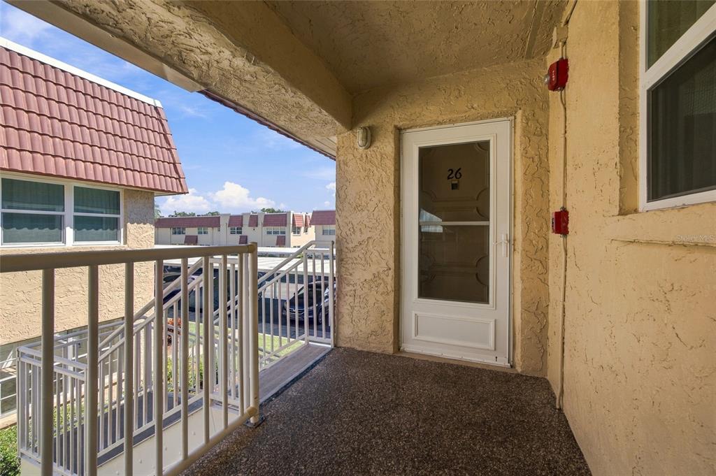 10036 63RD AVENUE N UNIT 26, ST PETERSBURG, FL — photo 4 of 37
