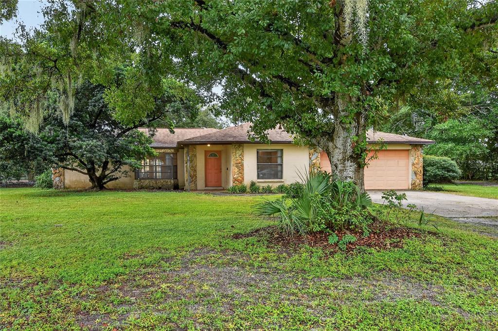 4702 CHARRO LANE, PLANT CITY, FL — photo 3 of 30