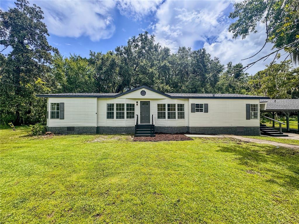 2443 BRADFORD COURT