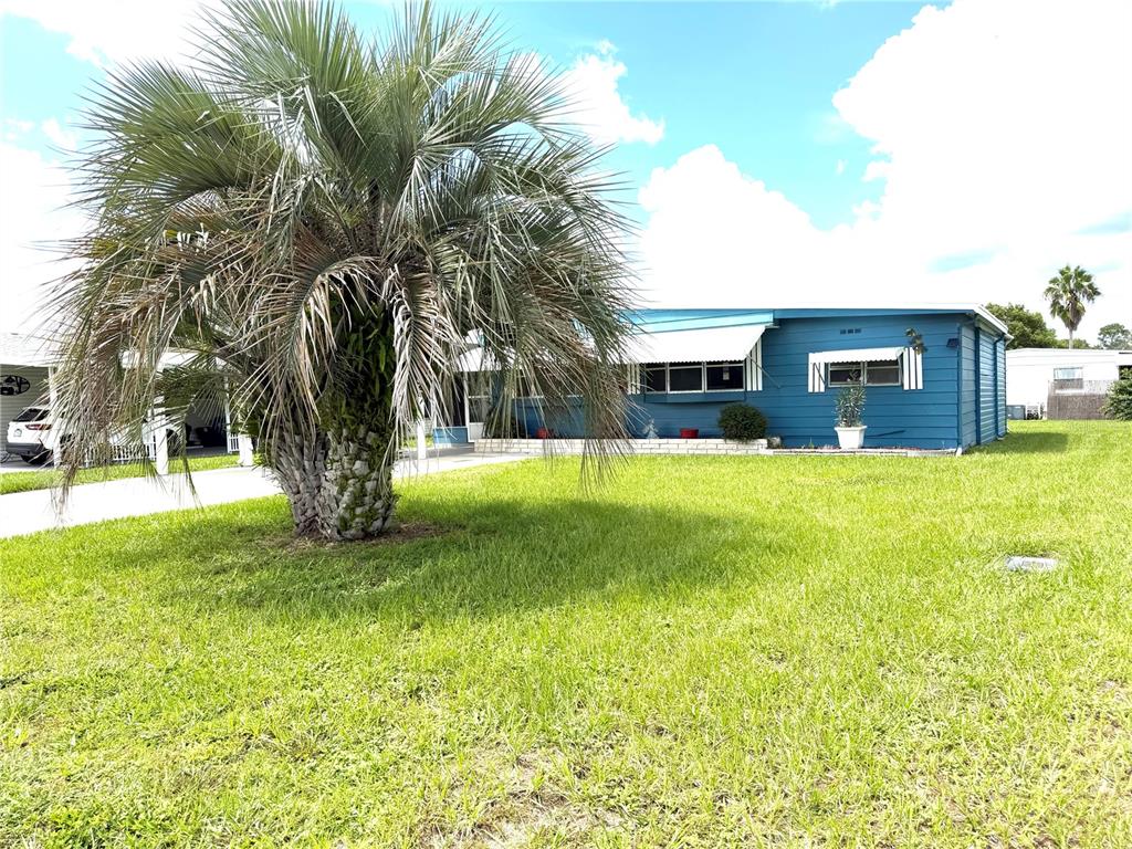 7481 FIRST CIRCLE DRIVE, BROOKSVILLE, FL — photo 2 of 28