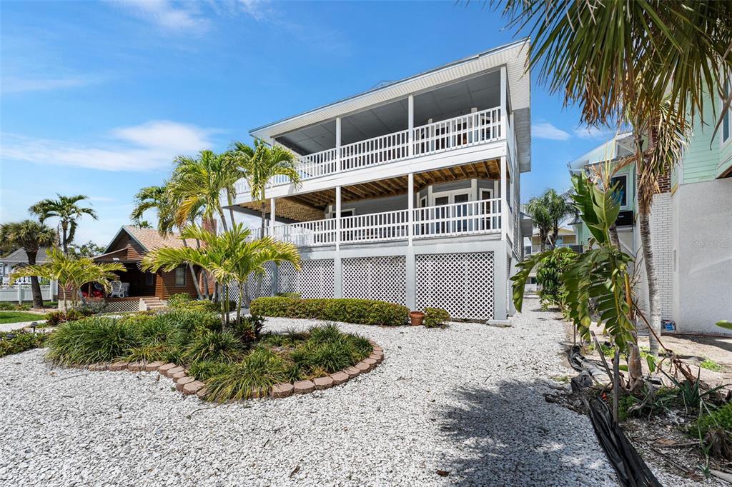12505 SUNSHINE LANE, TREASURE ISLAND, FL — photo 3 of 30