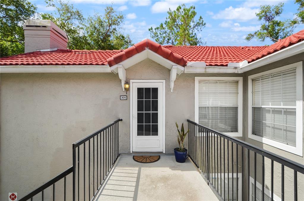 955 NORTHERN DANCER WAY UNIT 205