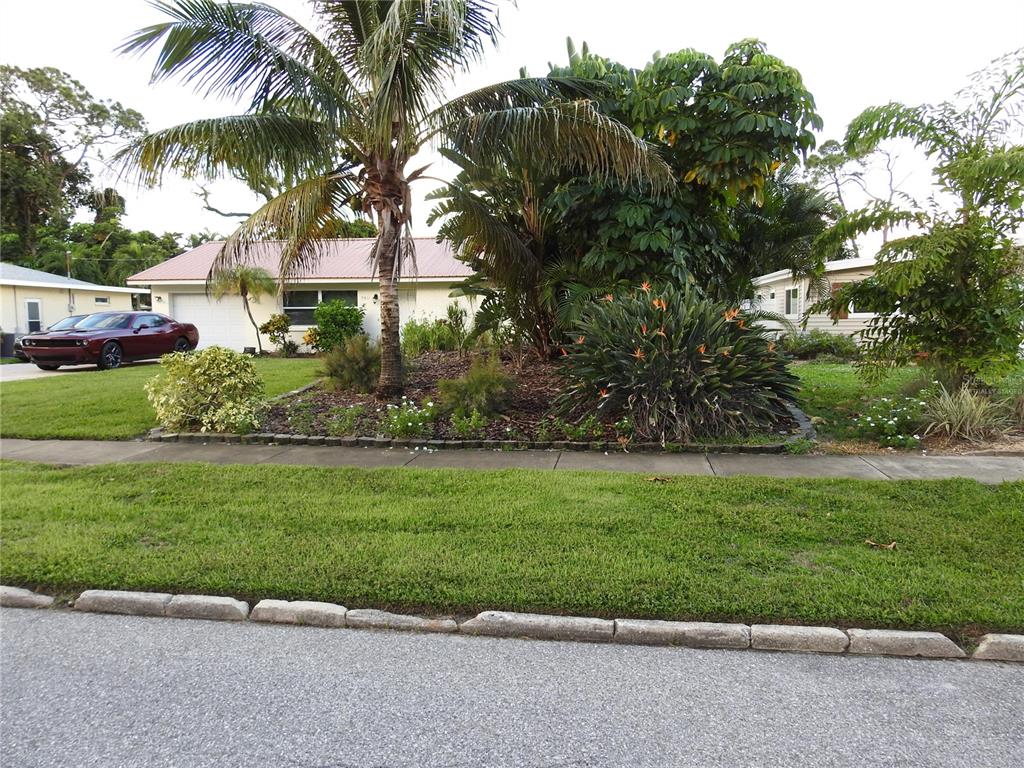 7611 SENRAB DRIVE, BRADENTON, FL — photo 2 of 30
