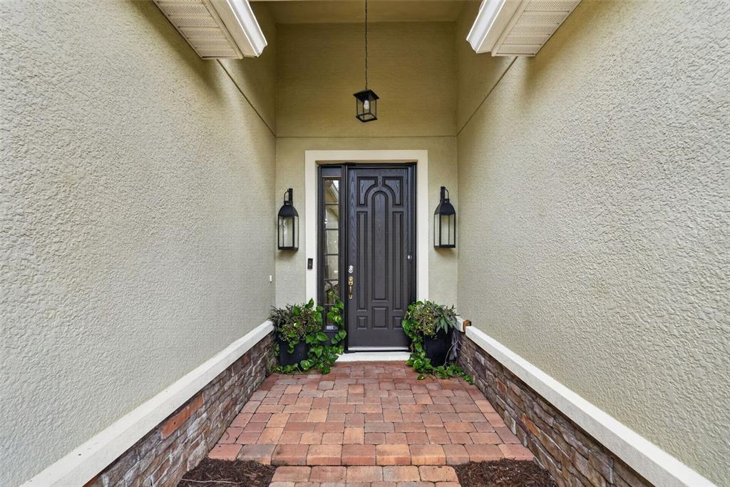 17111 2ND AVENUE E, BRADENTON, FL — photo 2 of 30