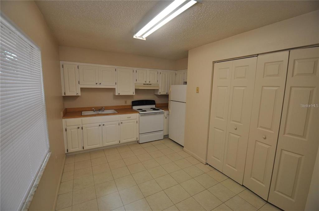 3812 DEESON ROAD UNIT 2, LAKELAND, FL — photo 5 of 15