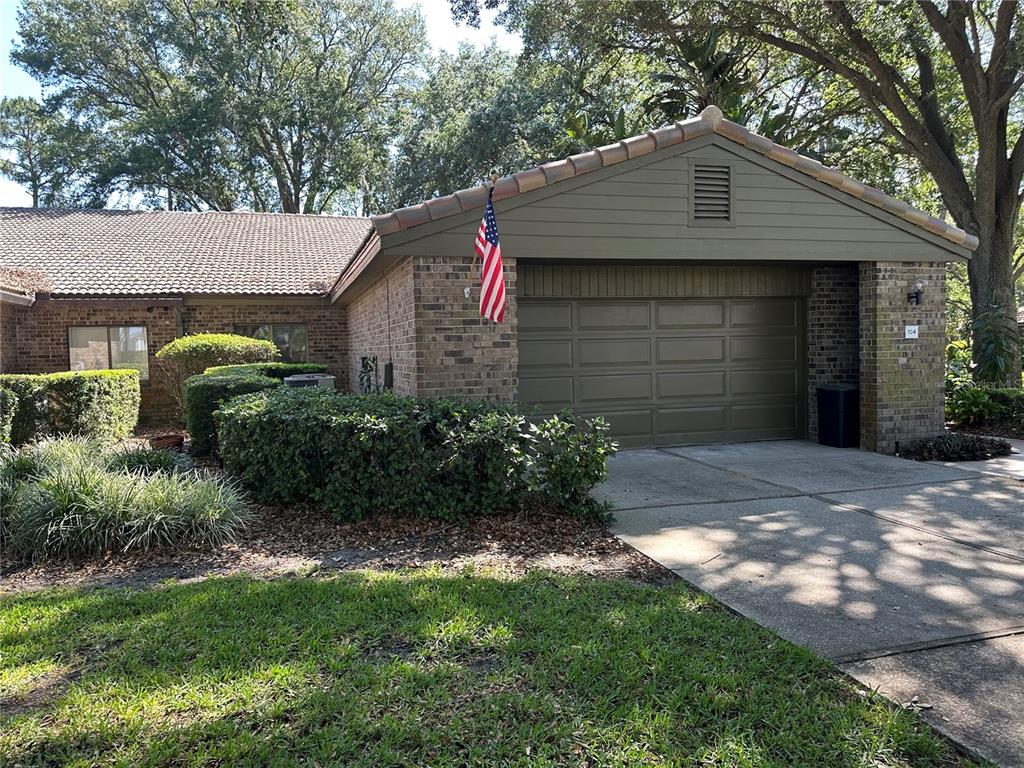 104 WODEN WAY