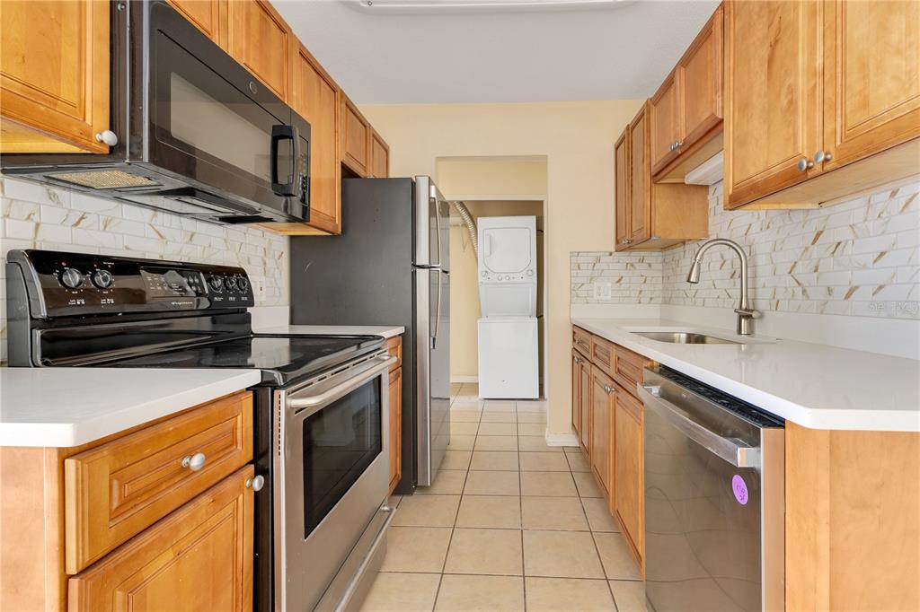 1695 LEE ROAD UNIT E103, WINTER PARK, FL — photo 3 of 15