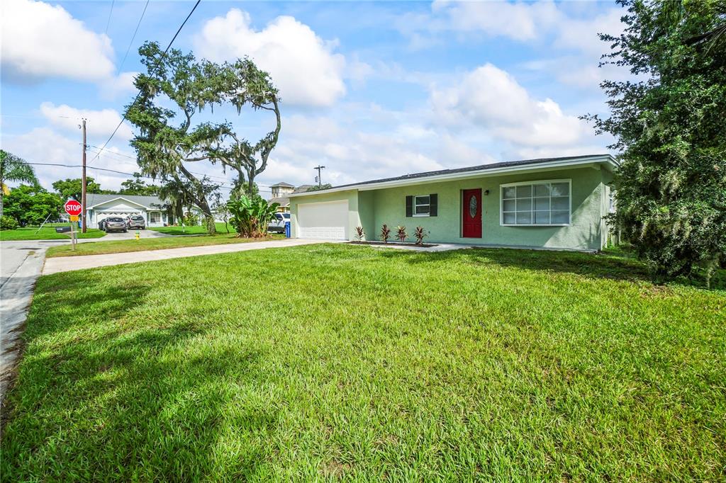 202 GAY ROAD, SEFFNER, FL — photo 4 of 30