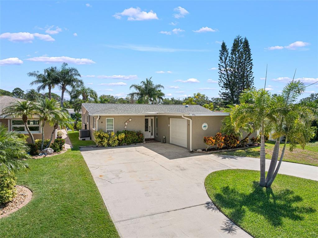 4916 POMPANO DRIVE, NEW PORT RICHEY, FL — photo 2 of 30