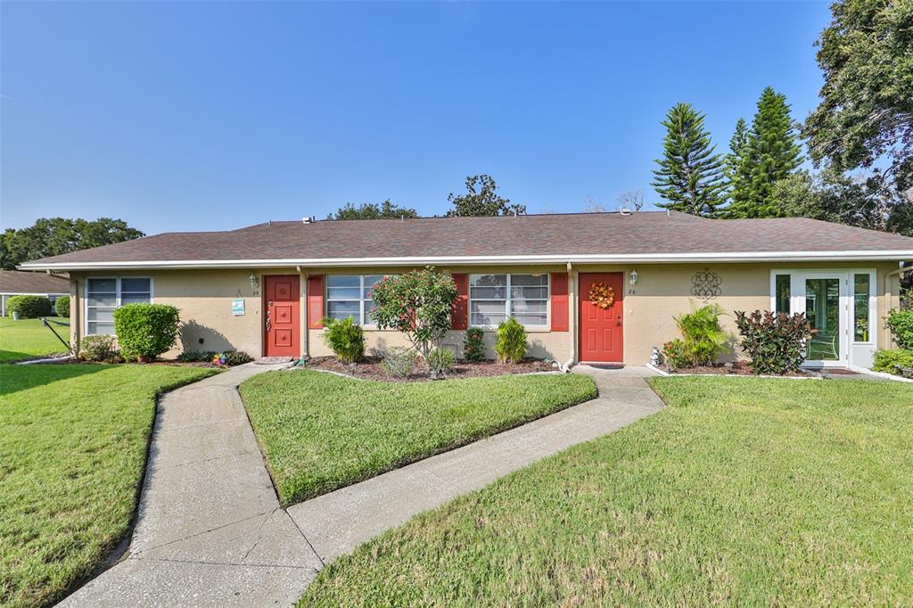 1904 CANTERBURY LANE UNIT 26, SUN CITY CENTER, FL — photo 3 of 30