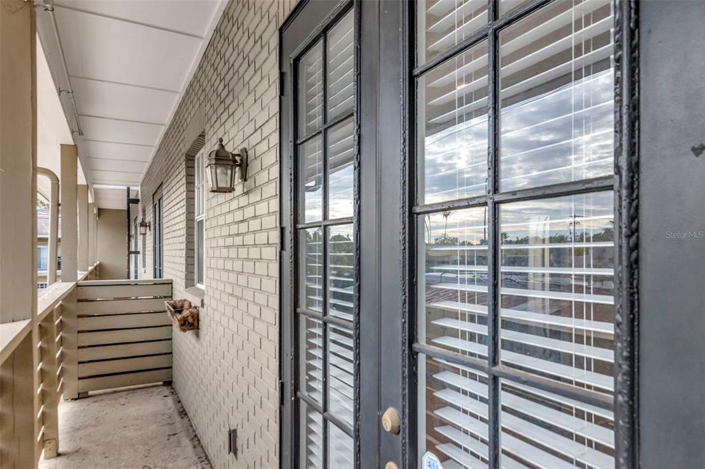 1008 S MOODY AVENUE UNIT 2, TAMPA, FL — photo 4 of 30