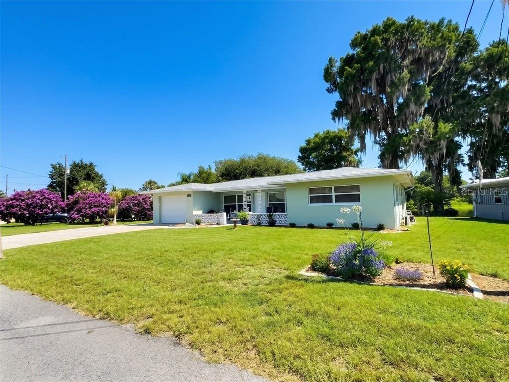1745 S Paradise POINT, INVERNESS, FL — photo 3 of 30