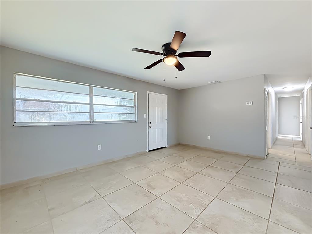 58 MARSHALL LANE, FROSTPROOF, FL — photo 4 of 25