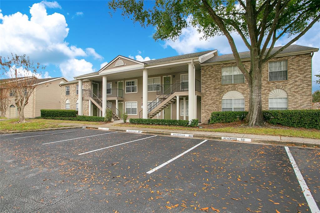 117 RESERVE CIRCLE UNIT 105, OVIEDO, FL — photo 2 of 17