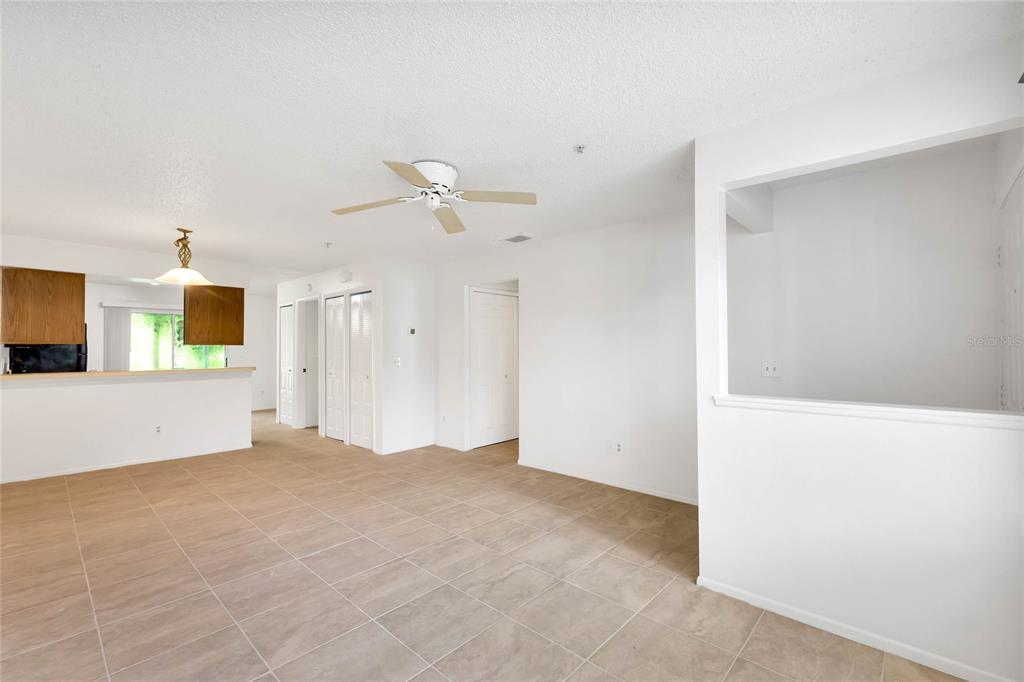 117 RESERVE CIRCLE UNIT 105, OVIEDO, FL — photo 3 of 17