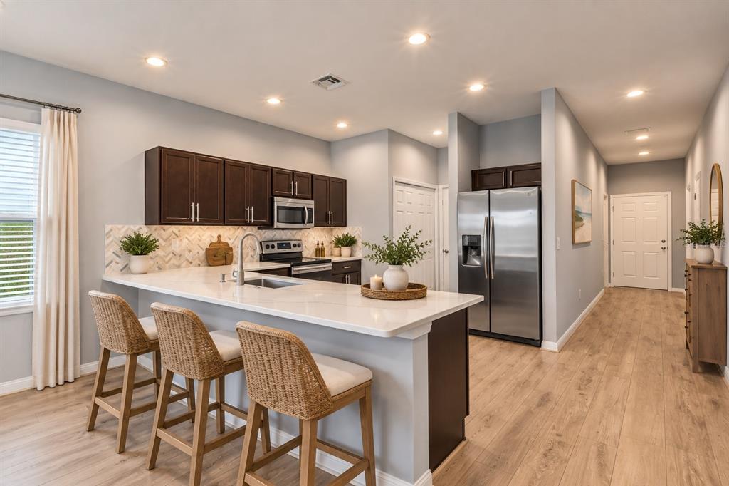 4681 VIGNETTE WAY, SARASOTA, FL — photo 4 of 30