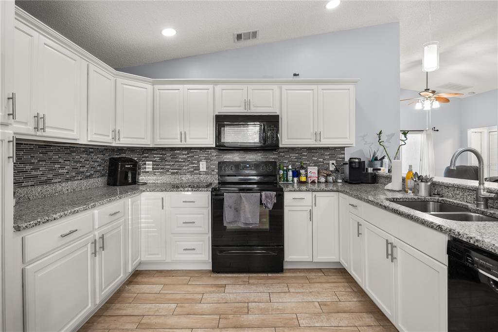 2930 WOOLRIDGE DRIVE, ORLANDO, FL — photo 3 of 24