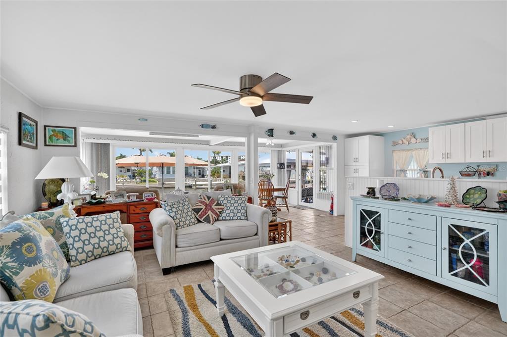 18675 US HIGHWAY 19 N UNIT 311, CLEARWATER, FL — photo 4 of 29