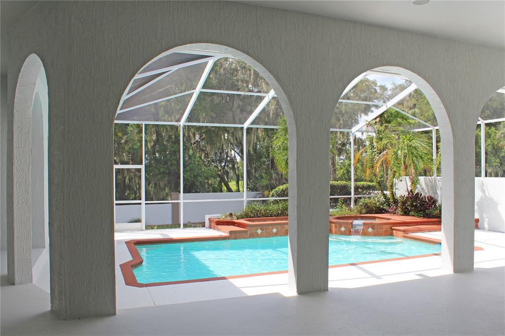 850 HANOVER WAY, LAKELAND, FL — photo 2 of 99