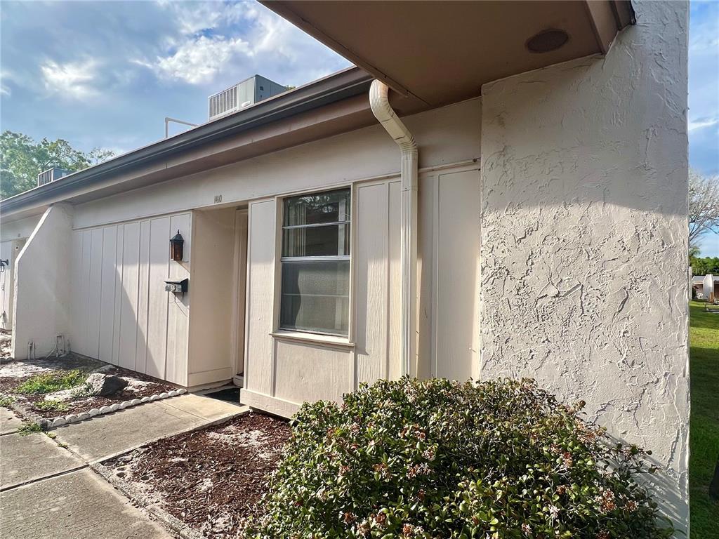 1410 ARROWHEAD CIRCLE W