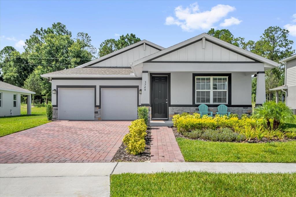 3748 ISLE ROYAL PLACE