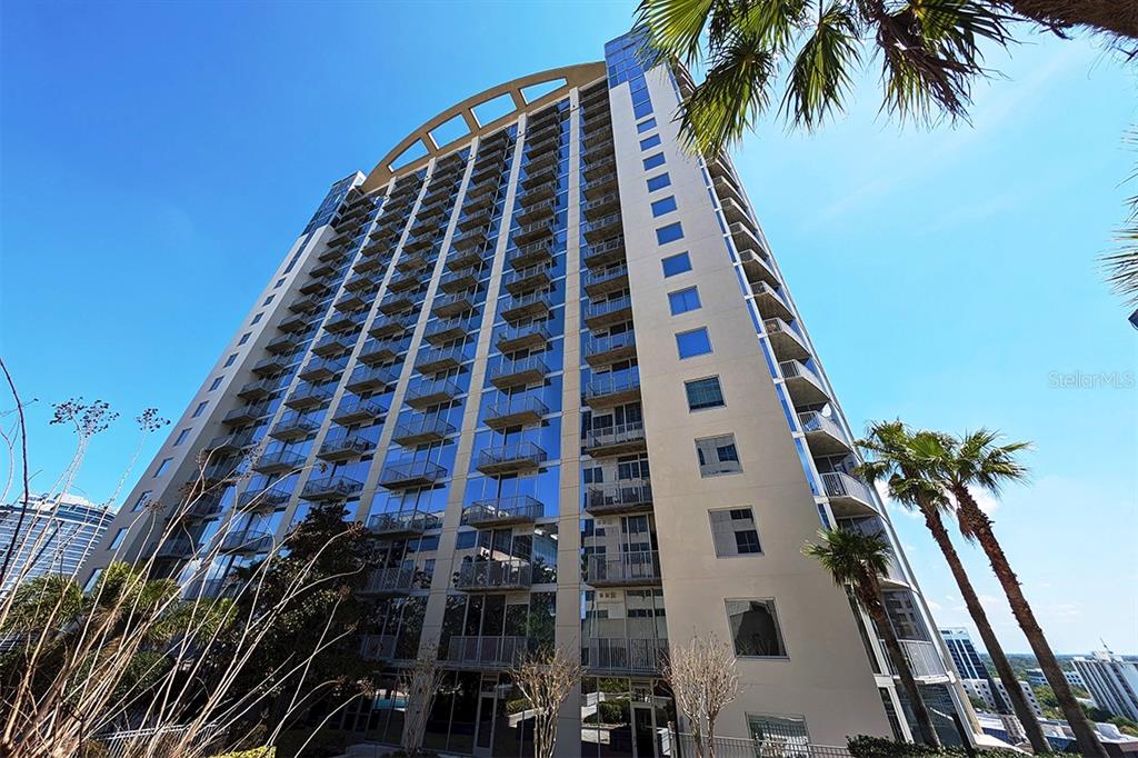 155 S COURT AVENUE UNIT 1810