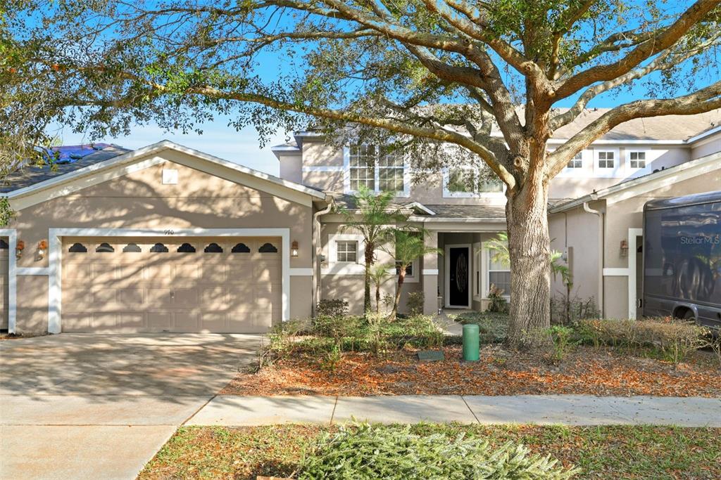 970 DAVENWOOD COURT