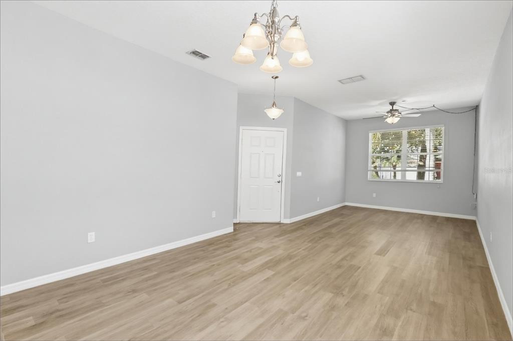 2548 BALFORN TOWER WAY, WINTER GARDEN, FL — photo 2 of 19