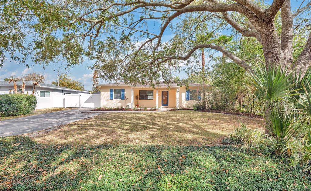 3709 MOCKINGBIRD LANE