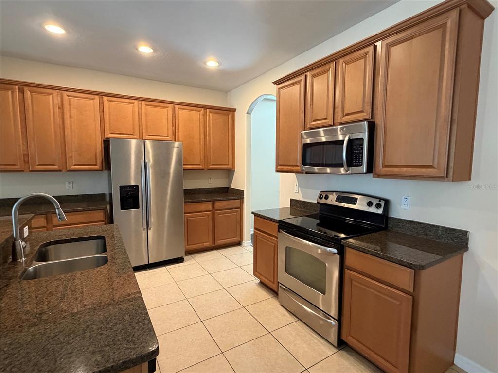 3595 PRESCOTT LOOP, LAKELAND, FL — photo 3 of 19