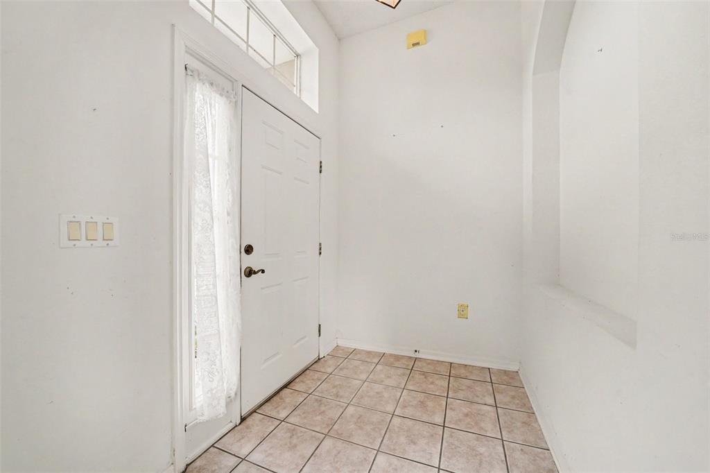 13008 GRAND BANK LANE, ORLANDO, FL — photo 4 of 28