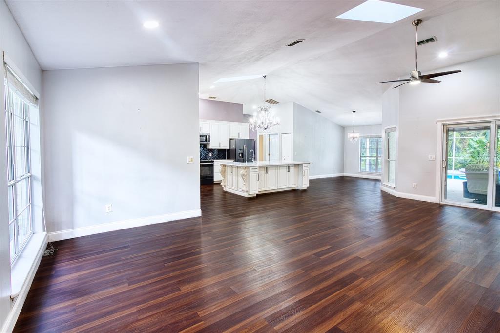 707 CORBIN PARK ROAD, NEW SMYRNA BEACH, FL — photo 5 of 30