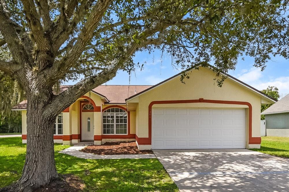 1306 SILVERTHORN DRIVE