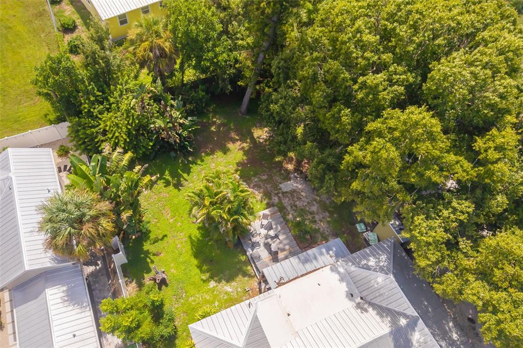 2316 GULL LANE, SARASOTA, FL — photo 5 of 30