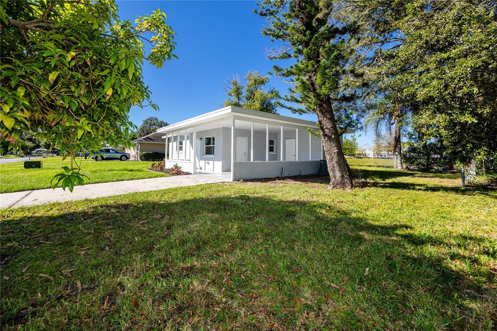 6542 GEM LANE, SEMINOLE, FL — photo 5 of 35