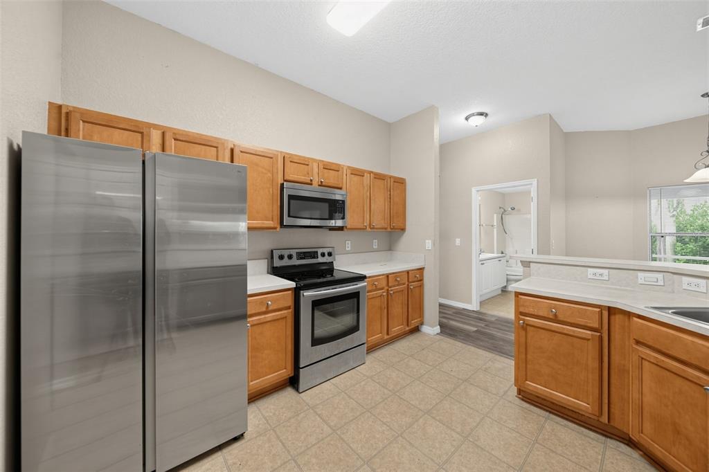 2019 WANDA AVENUE N, LEHIGH ACRES, FL — photo 2 of 30