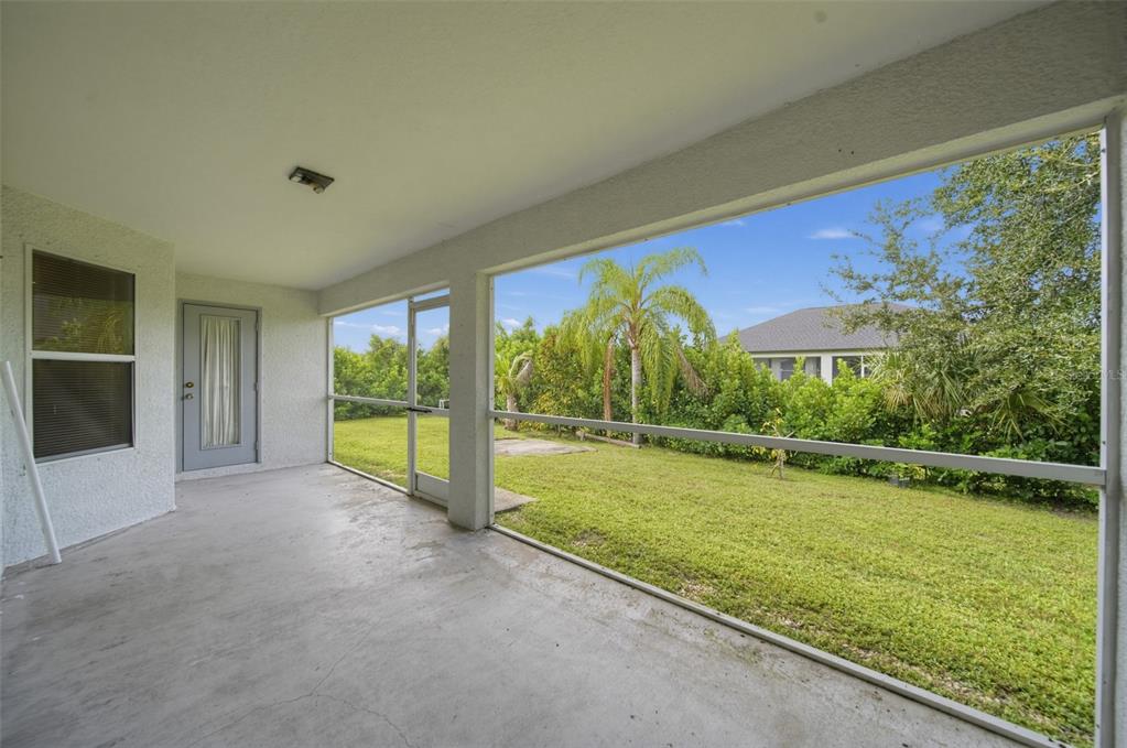 2019 WANDA AVENUE N, LEHIGH ACRES, FL — photo 3 of 30