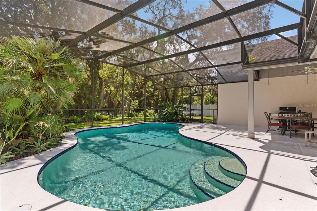 10850 DEARDEN CIRCLE, ORLANDO, FL — photo 2 of 30