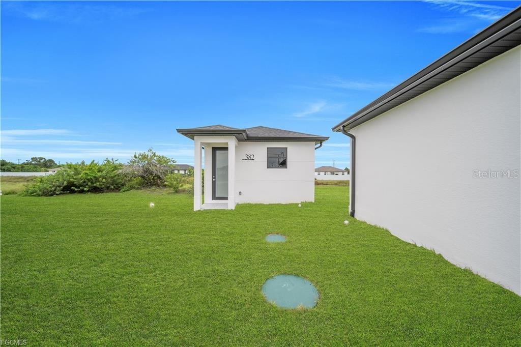 382 PAULINE AVE, LEHIGH ACRES, FL — photo 3 of 30