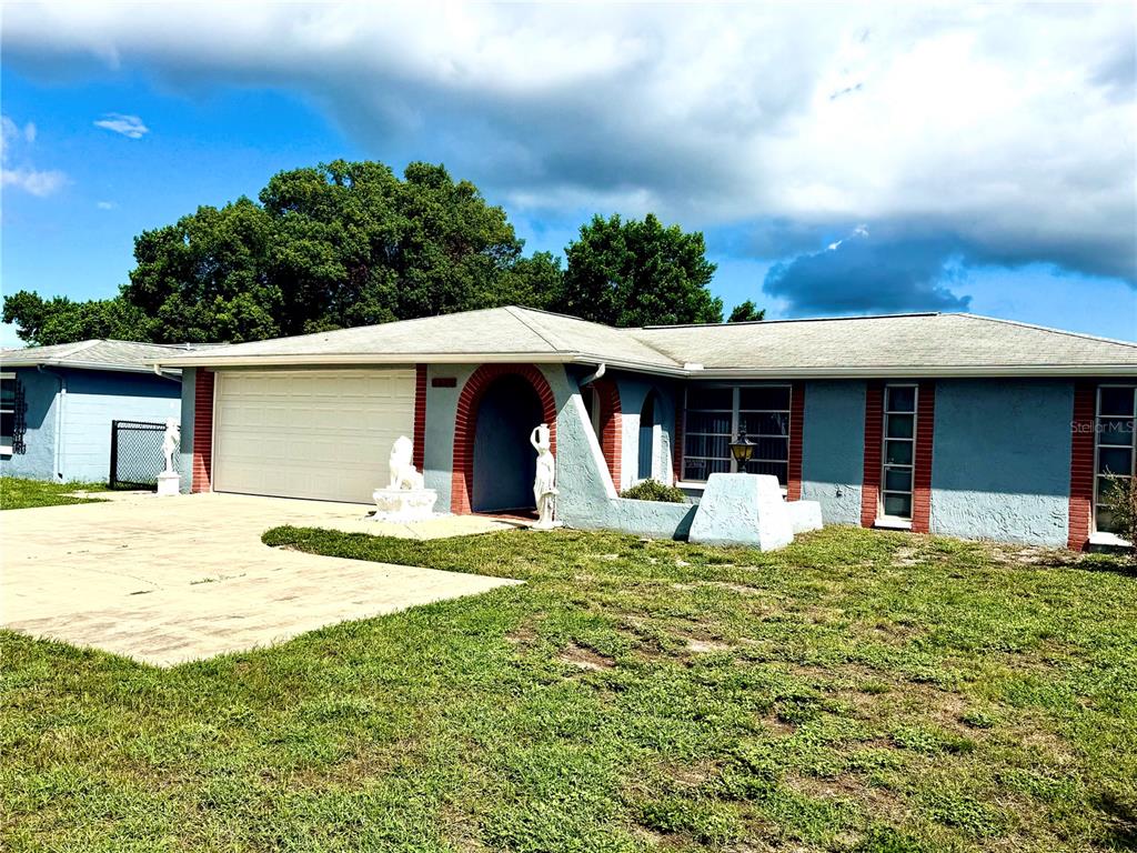7625 EMBASSY BOULEVARD, PORT RICHEY, FL — photo 2 of 22