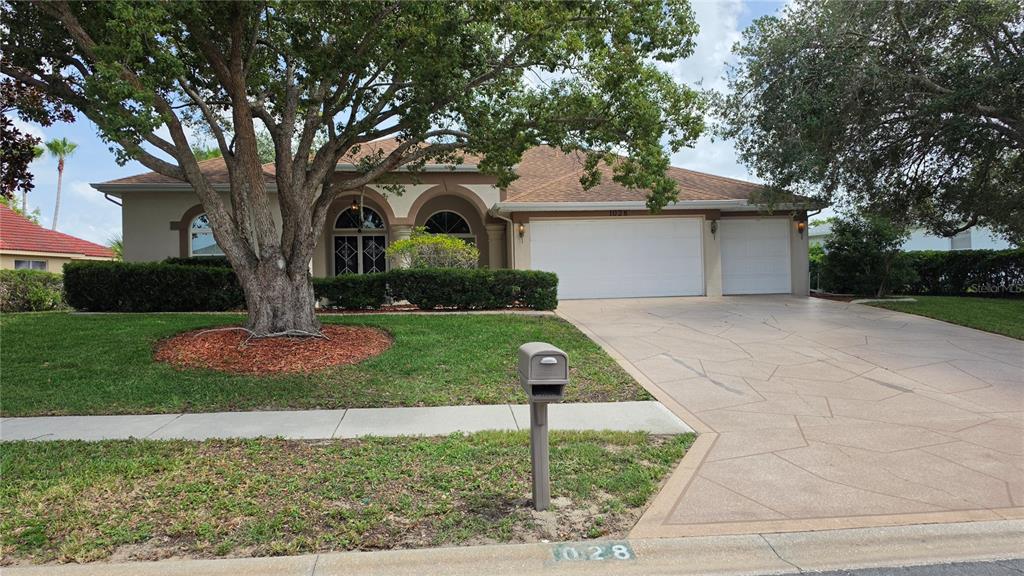 1028 ARCHWAY DRIVE