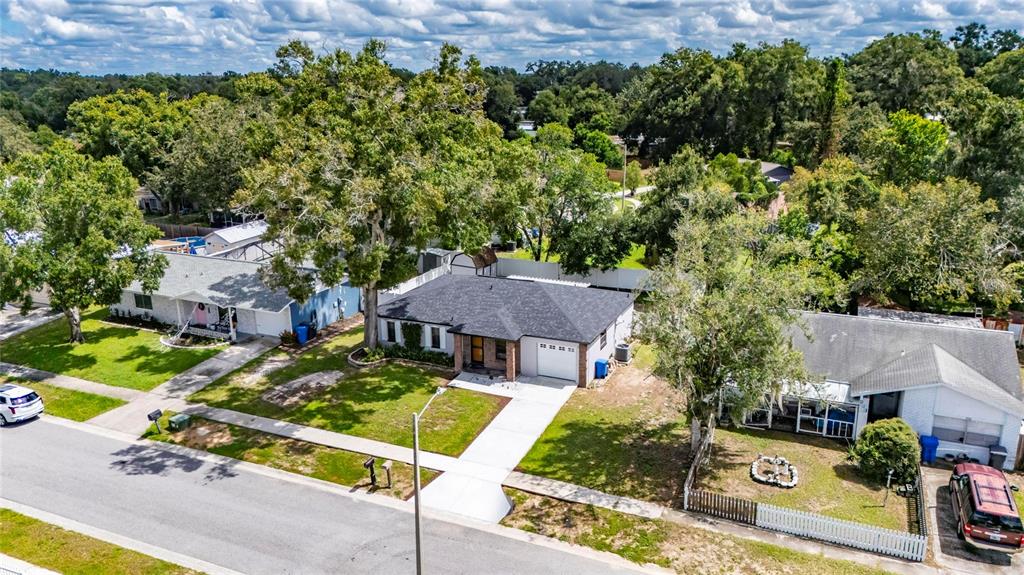 906 CUTLER DRIVE, SEFFNER, FL — photo 2 of 30